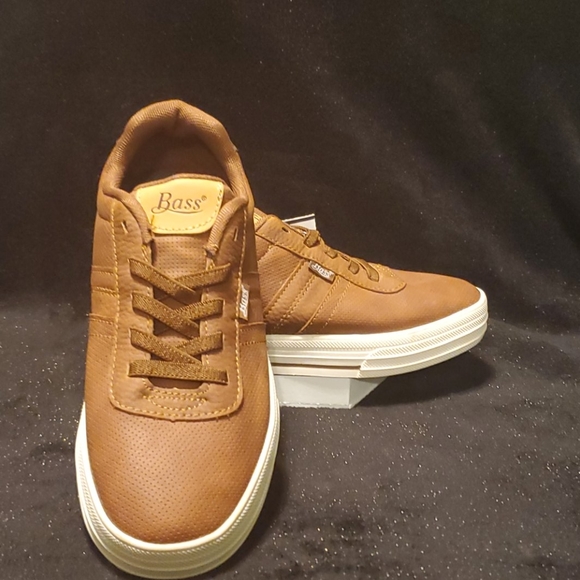 Bass never worn sneaker/loafer for boys - Picture 3 of 7